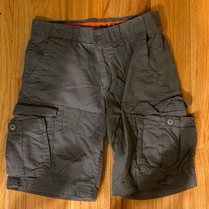 Mens Dark Gray Cargo Shorts (30 Waist)